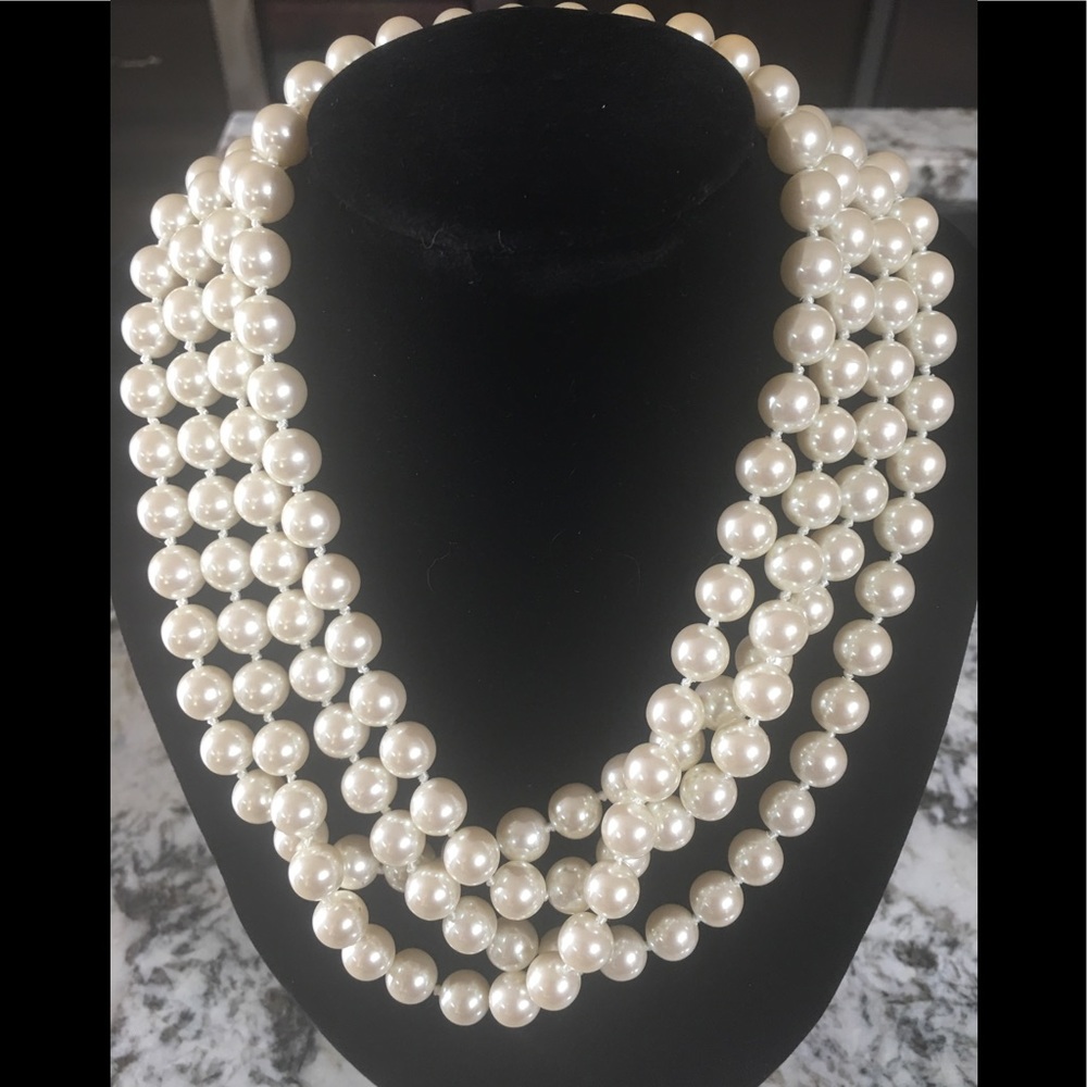 37” Strand of Costume Pearls In Ivory